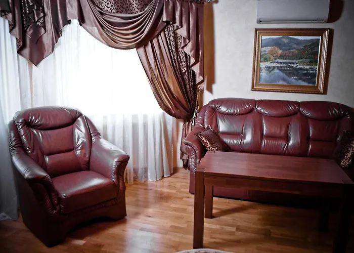 Charda Hotel